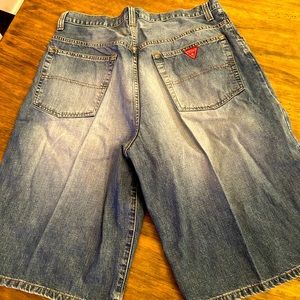 Men’s Vintage GUESS Red Triangle Logo denim shorts 34